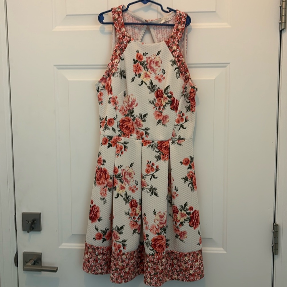Summer floral dress with pleats